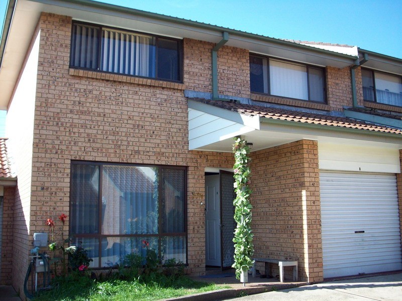 220-224  NEWBRIDGE RD, Moorebank NSW 2170