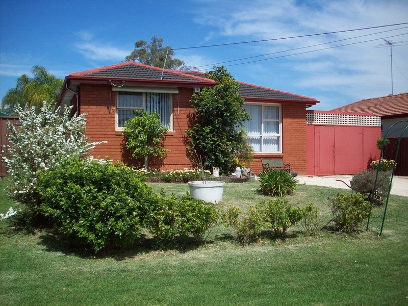 41 HAMEL RD, Mount Pritchard NSW 2170