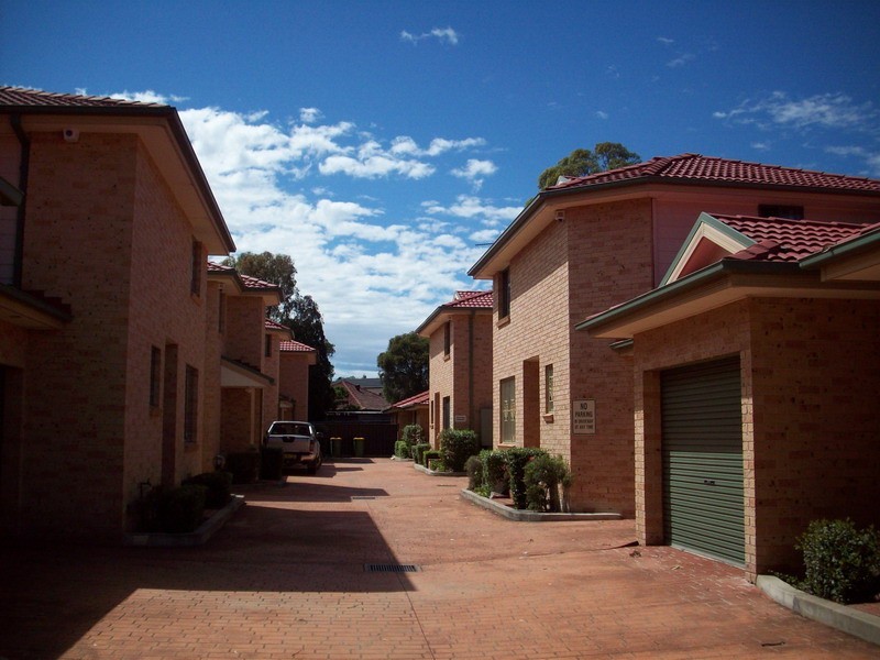 160 MEADOWS ROAD, Mount Pritchard NSW 2170