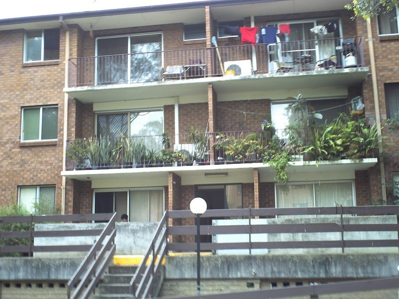 162 SANDAL CRES, Carramar NSW 2163