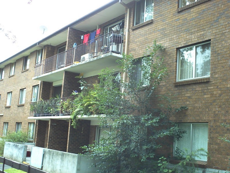 162 SANDAL CRES, Carramar NSW 2163