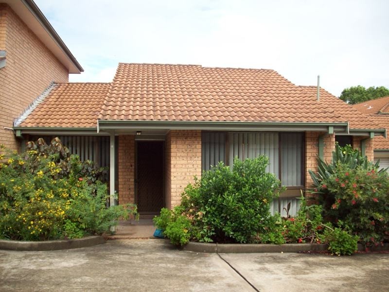 6/220 NEWBRIDGE RD, Moorebank NSW 2170