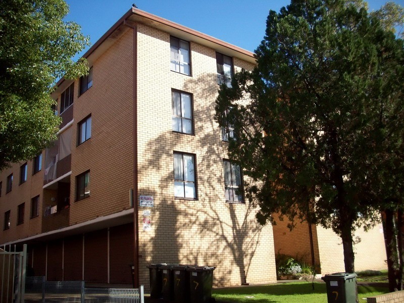 7-9 FORBES ST, Warwick Farm NSW 2170