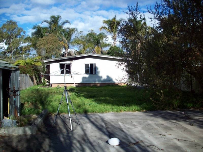 15 Eucumbene Cres, Heckenberg NSW 2168