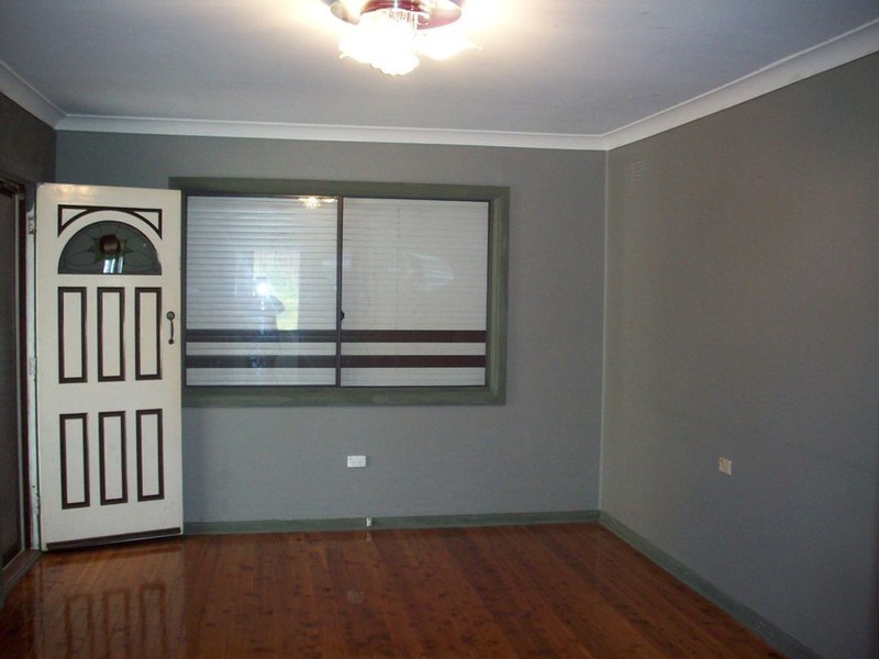 12 Parsons St, Ashcroft NSW 2168