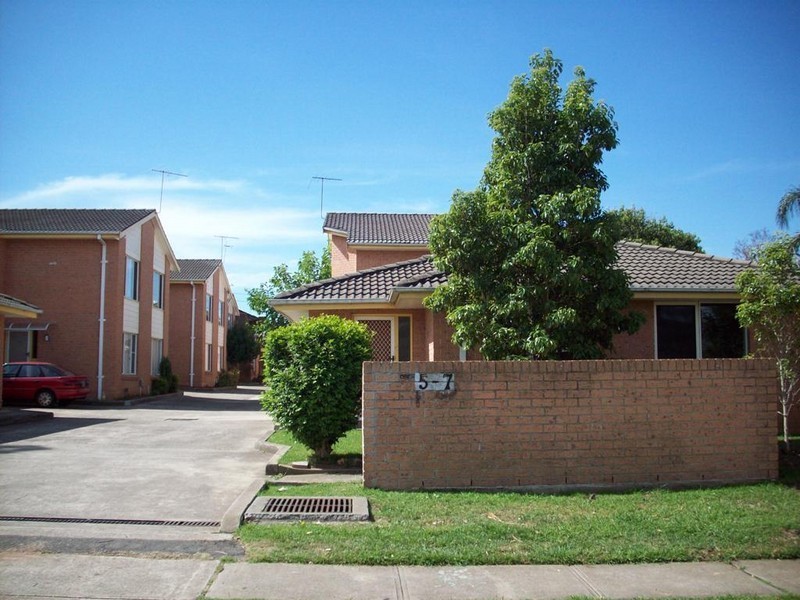 14/5-7 Thelma St, Lurnea NSW 2170
