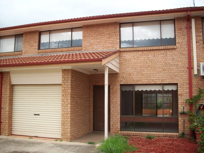 7/5-9 William St, Lurnea NSW 2170