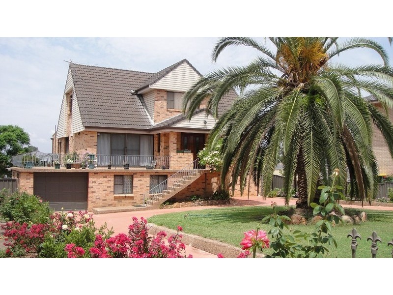 228 North Liverpool Rd, Green Valley NSW 2168