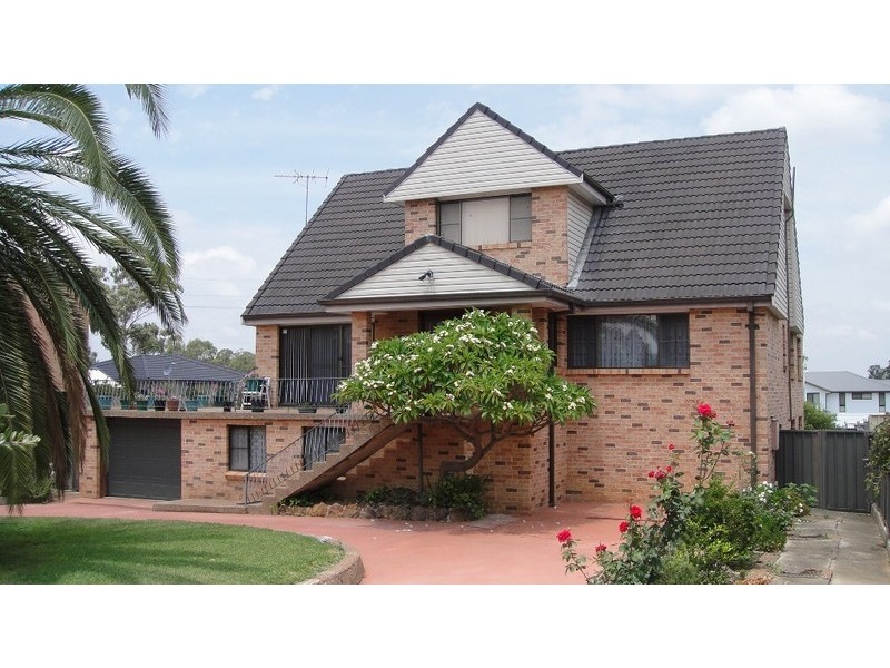 228 North Liverpool Rd, Green Valley NSW 2168