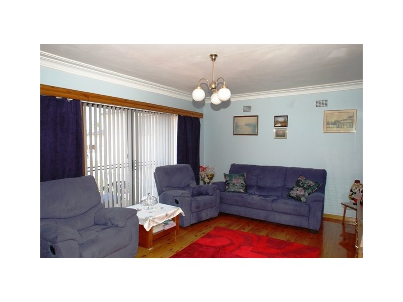 228 North Liverpool Rd, Green Valley NSW 2168