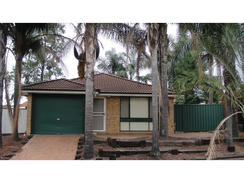 2/10 Game St, Bonnyrigg NSW 2177