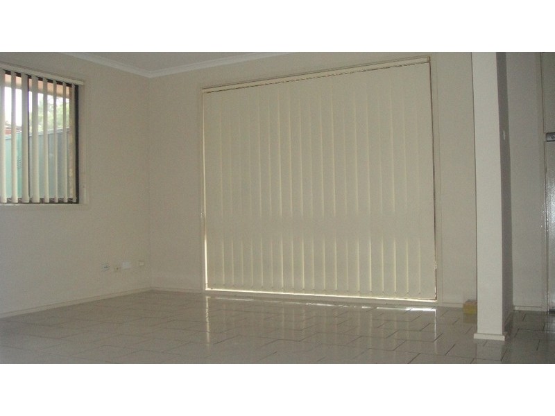 2/10 Game St, Bonnyrigg NSW 2177