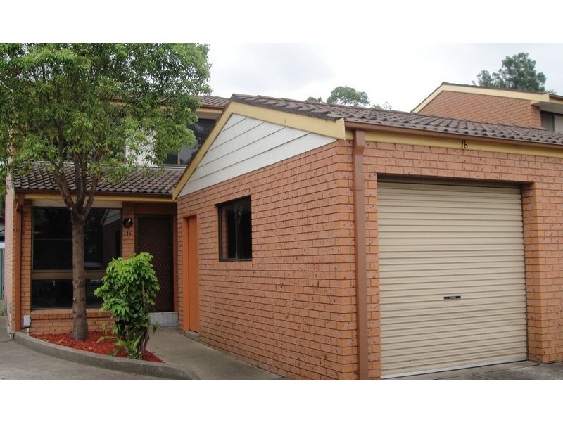 16/1 Manning St, Warwick Farm NSW 2170