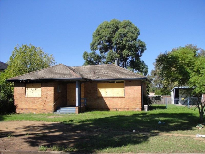 53  Williamson Cres, Warwick Farm NSW 2170