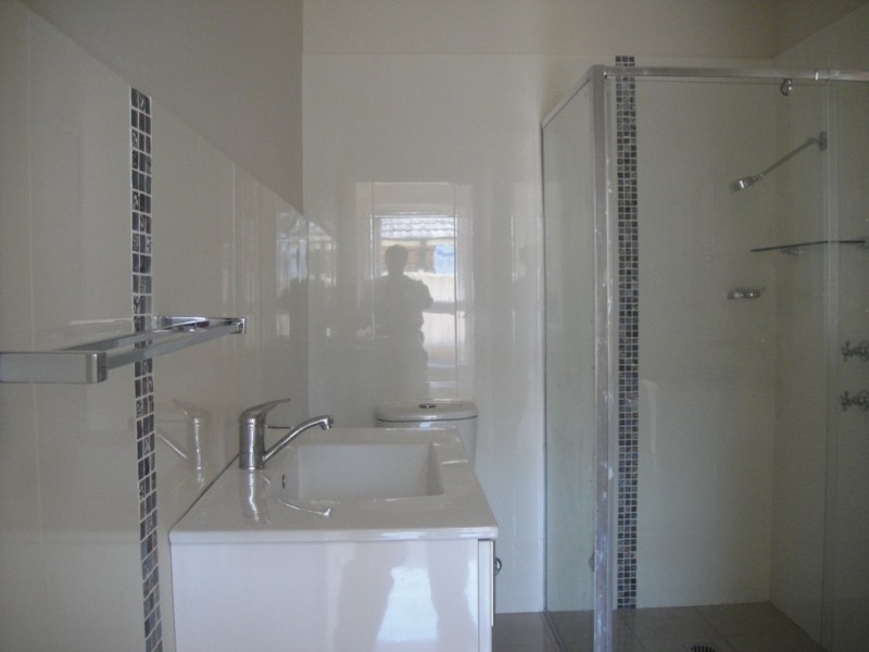 323A ELIZABETH DRIVE, Mount Pritchard NSW 2170