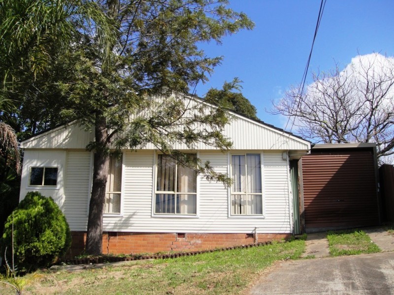 131 HILL RD, Lurnea NSW 2170