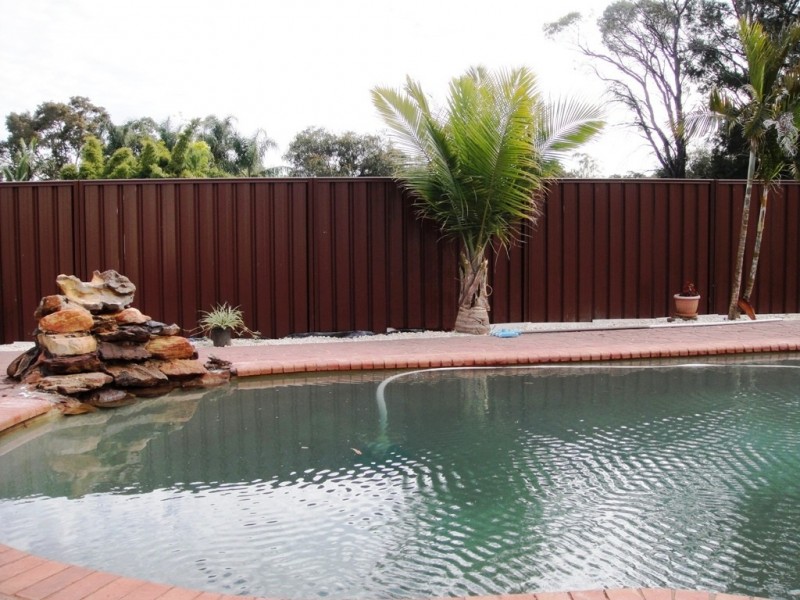 11 SERCIAL PLACE, Eschol Park NSW 2558