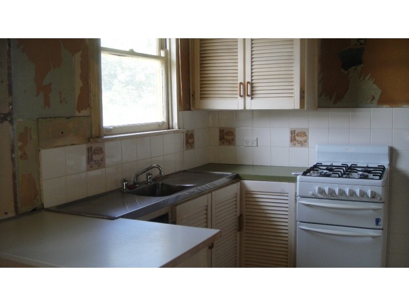 11 STRICKLAND CRES, Ashcroft NSW 2168