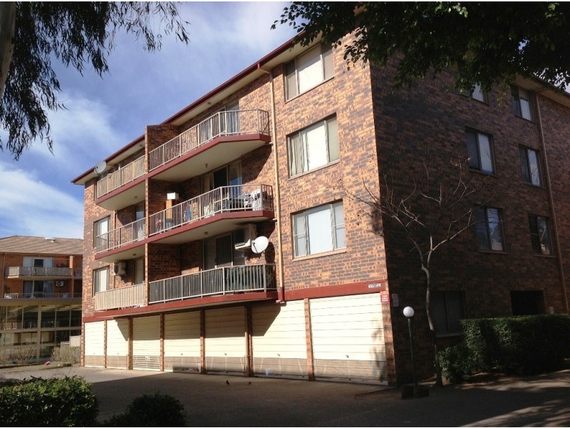 77/2 Riverpark Dr, Liverpool NSW 2170