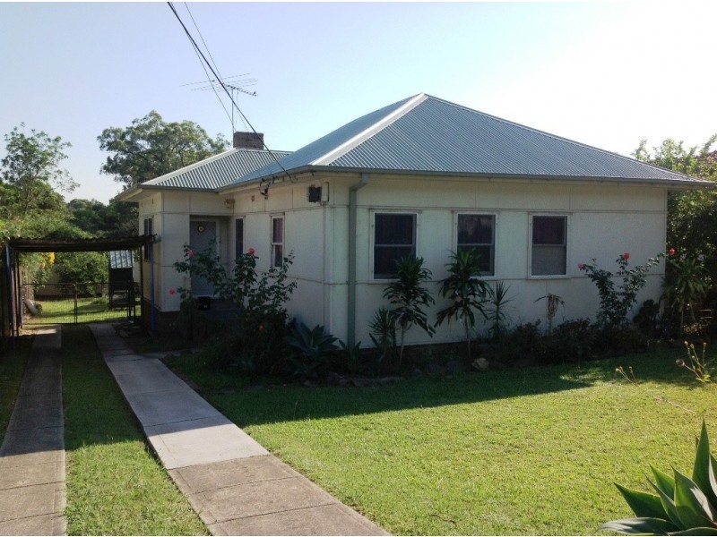 37 HINKLER AVE, Warwick Farm NSW 2170