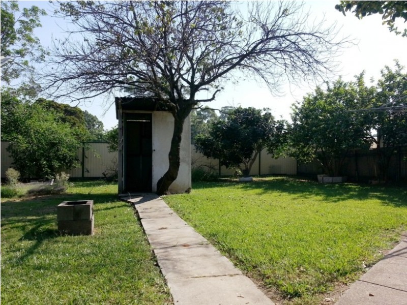 37 HINKLER AVE, Warwick Farm NSW 2170