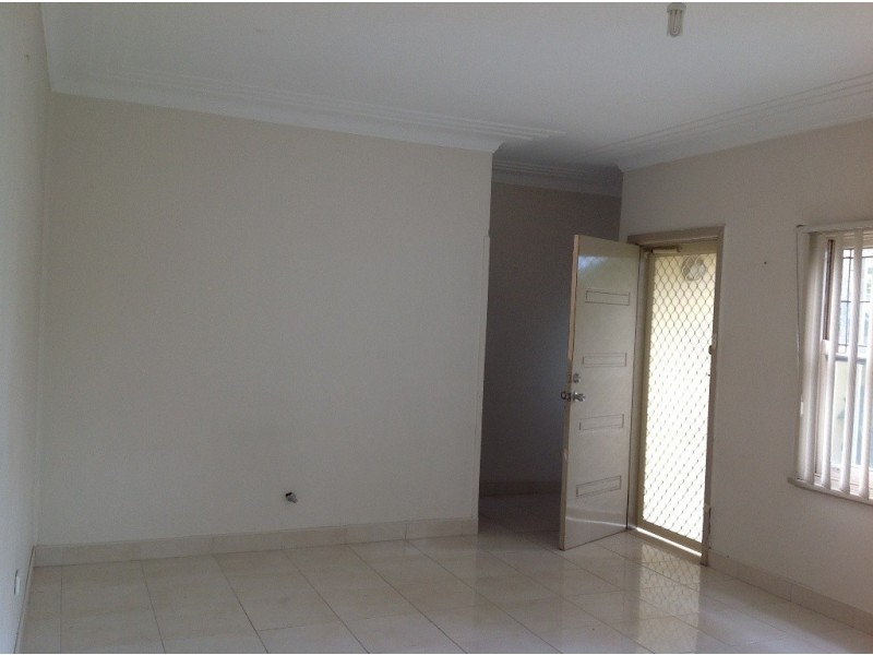 32 LIONS AVE, Lurnea NSW 2170