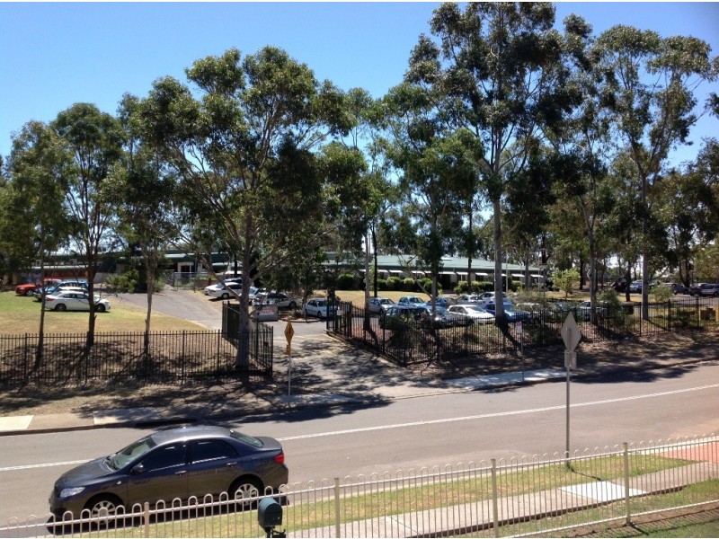 1B Clydesdale Dr, Blairmount NSW 2559