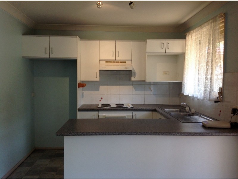 2/17-19 Kurrajong Rd, Casula NSW 2170