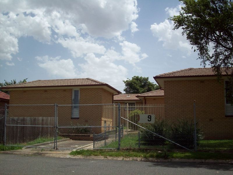 2/9 FASSIFERN PL, ALSO KNOWN AS 2/163 Cartwright Ave, Cartwright NSW 2168