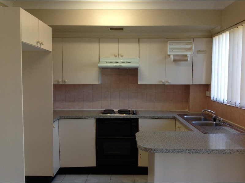 Lurnea NSW 2170