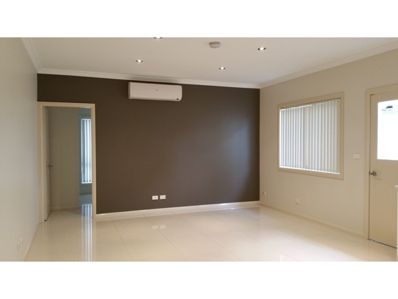 323B1 ELIZABETH DR, Mount Pritchard NSW 2170