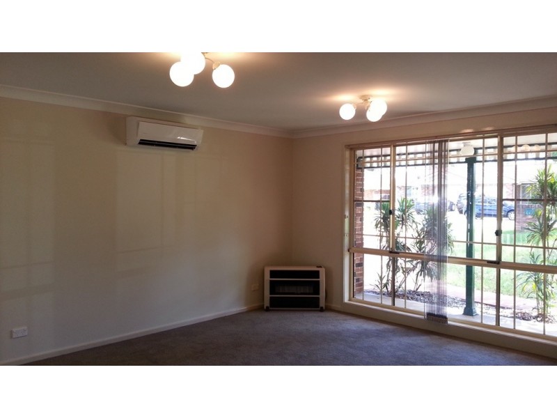 45 Kendall Dr, Casula NSW 2170