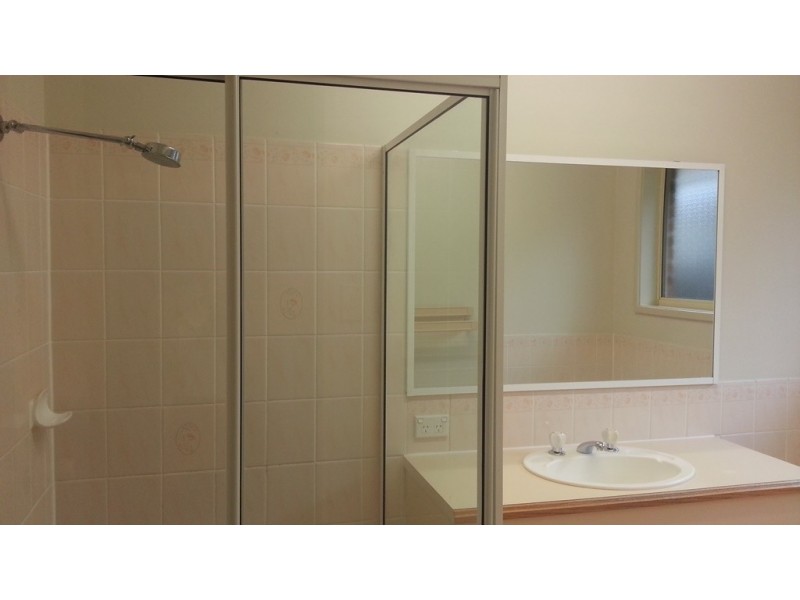 45 Kendall Dr, Casula NSW 2170