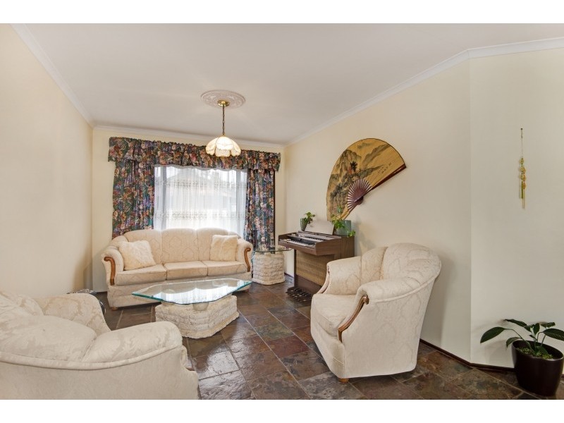 109 Norman Ave, Hammondville NSW 2170