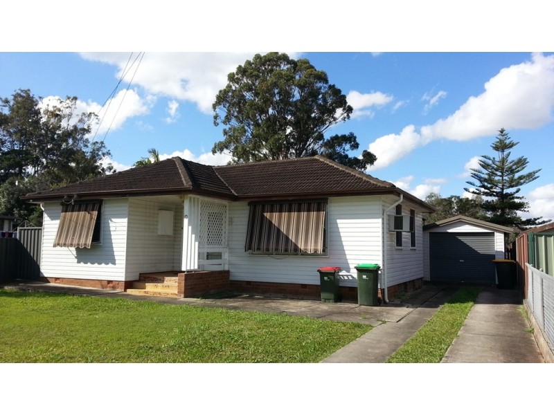 10 Armstrong St, Ashcroft NSW 2168