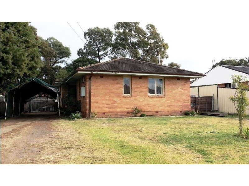 17 Wilberforce St, Ashcroft NSW 2168