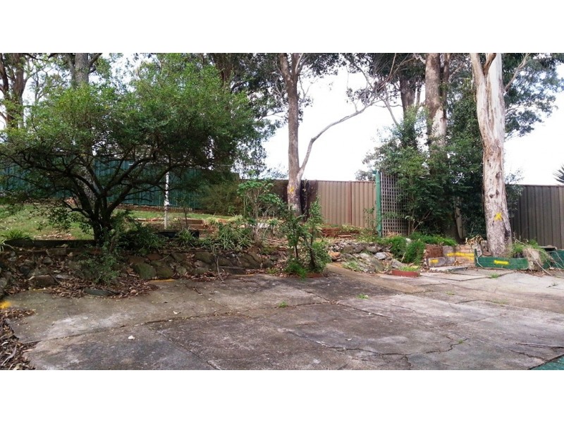 5 Albany St, Busby NSW 2168