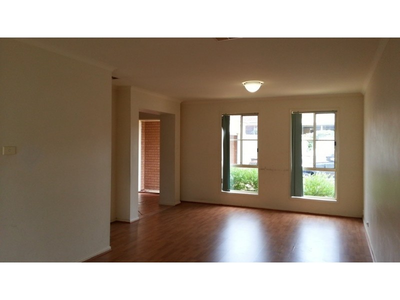 34 CARTIER CRES, Green Valley NSW 2168