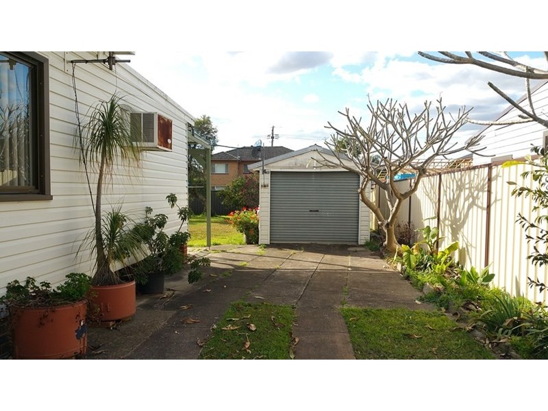 49 PASSEFIELD ST, Liverpool NSW 2170