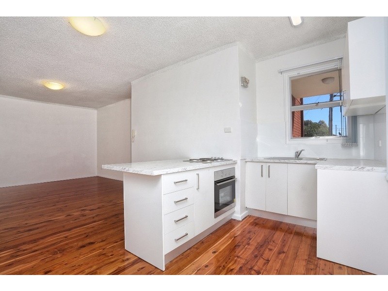 1/13-15 Carboni St, Liverpool NSW 2170