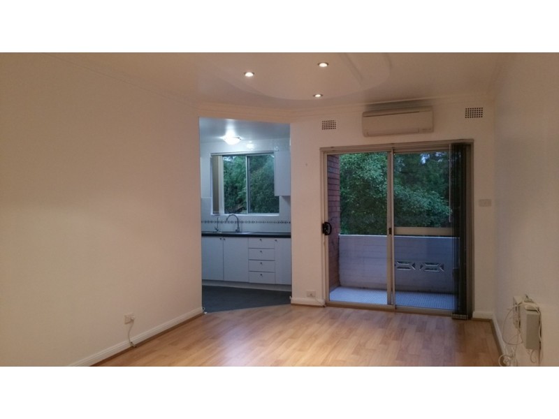 2/41 Speed St, Liverpool NSW 2170