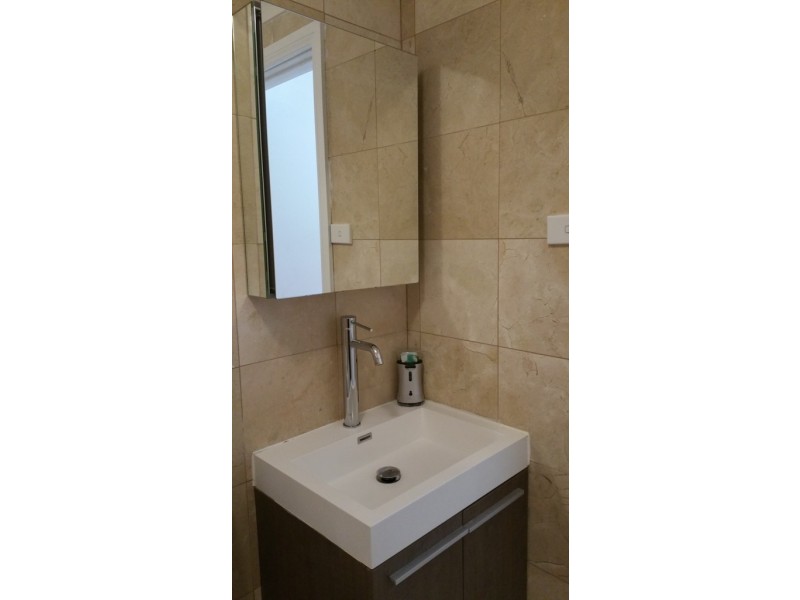 2/41 Speed St, Liverpool NSW 2170