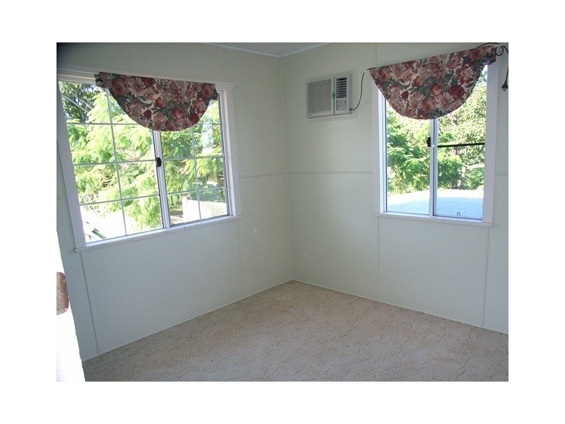 1 Daniel Street, North Mackay QLD 4740