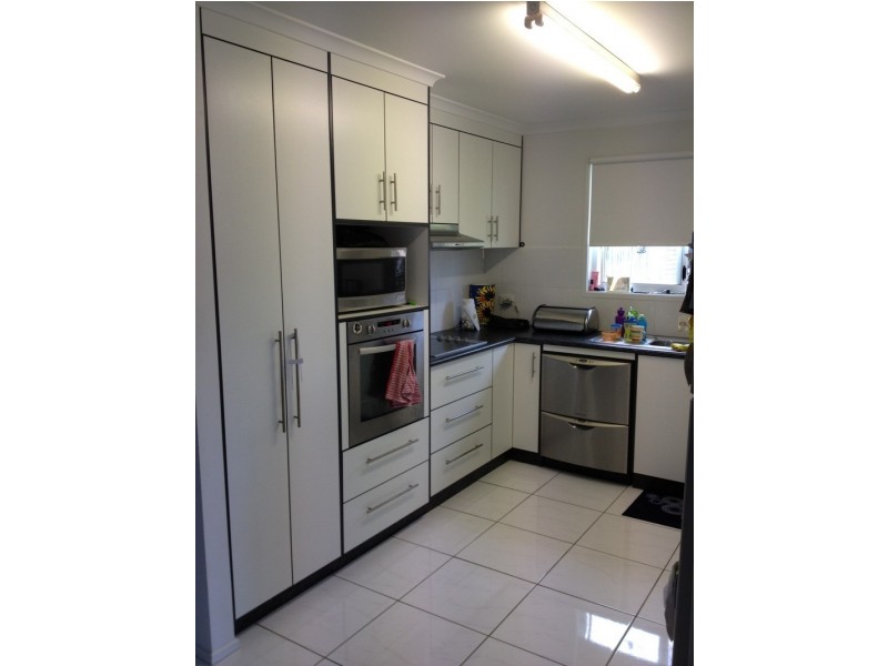 84 Bradman Drive, Glenella QLD 4740