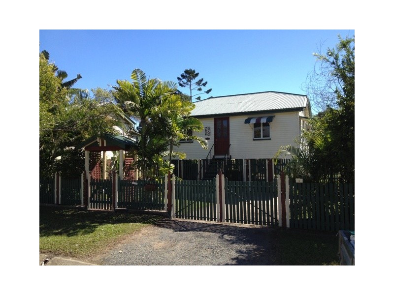 4 Breen Street, Sarina QLD 4737