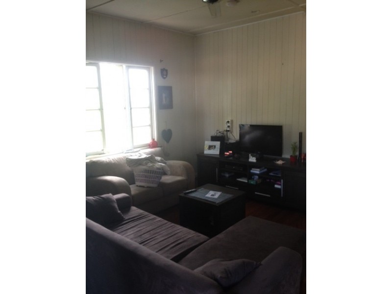 14 McIntyre Street, East Mackay QLD 4740