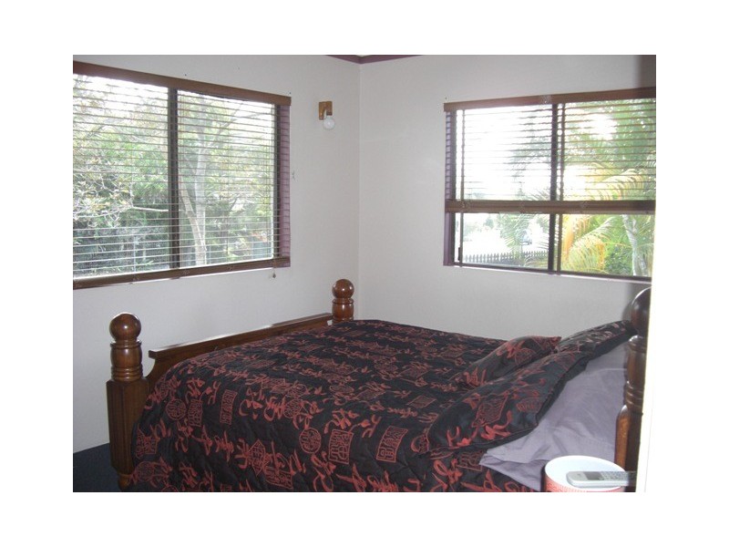 6 Stott Street, Bucasia QLD 4750