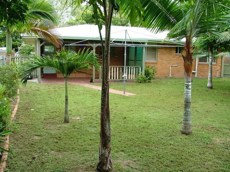11 St Bees Ave, Bucasia QLD 4750