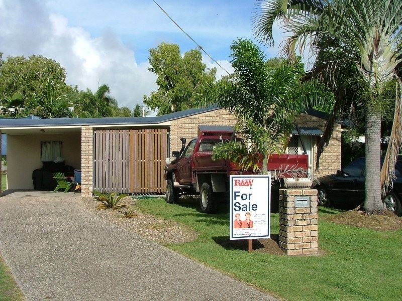 20 Sandpiper Street, Slade Point QLD 4740