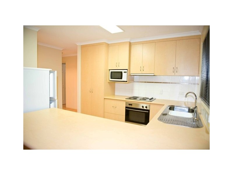 5 Eden Court, Glenella QLD 4740